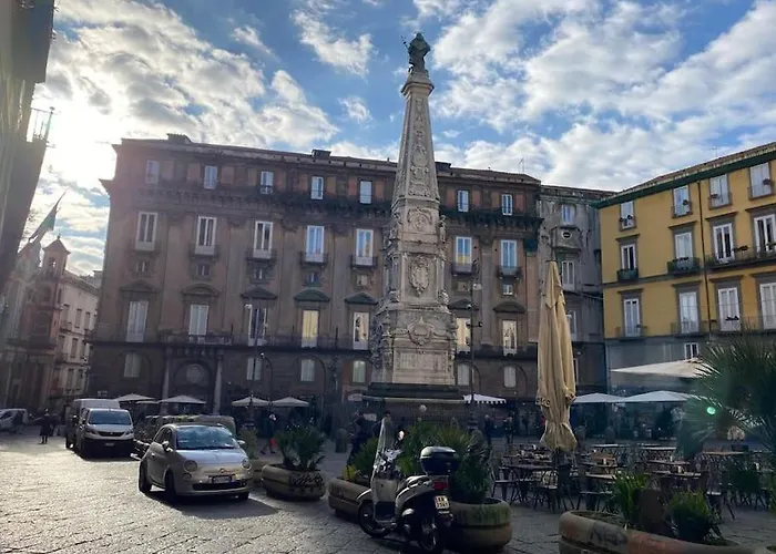 Tribunali Flat